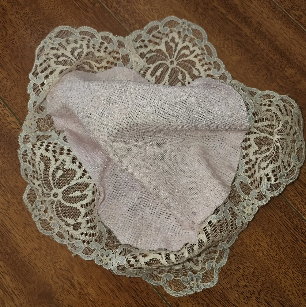 Elegant Cream/Pink Lace Trim Head Covering